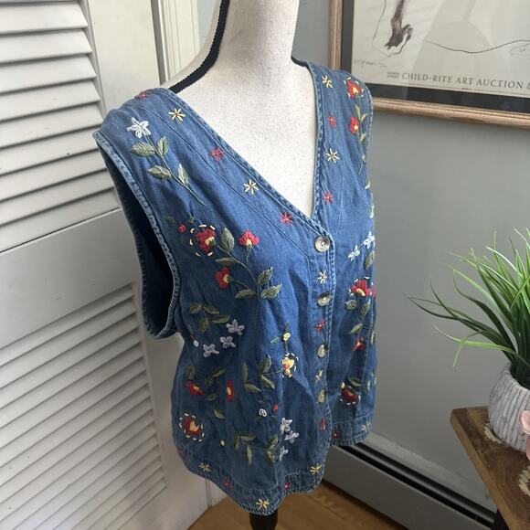 Vintage ORVIS Vest Womens XL Blue Chambray Embroidered Boho Granny Chic Retro - Picture 5 of 9
